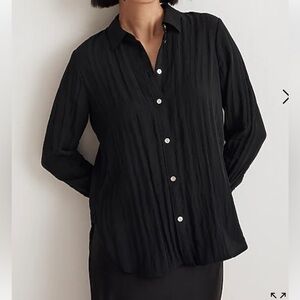 Madewell Brand New with tags Crinkled black long sleeve shirt..Size XS